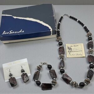 Lee Sands Vintage Purple Oyster Shell Set